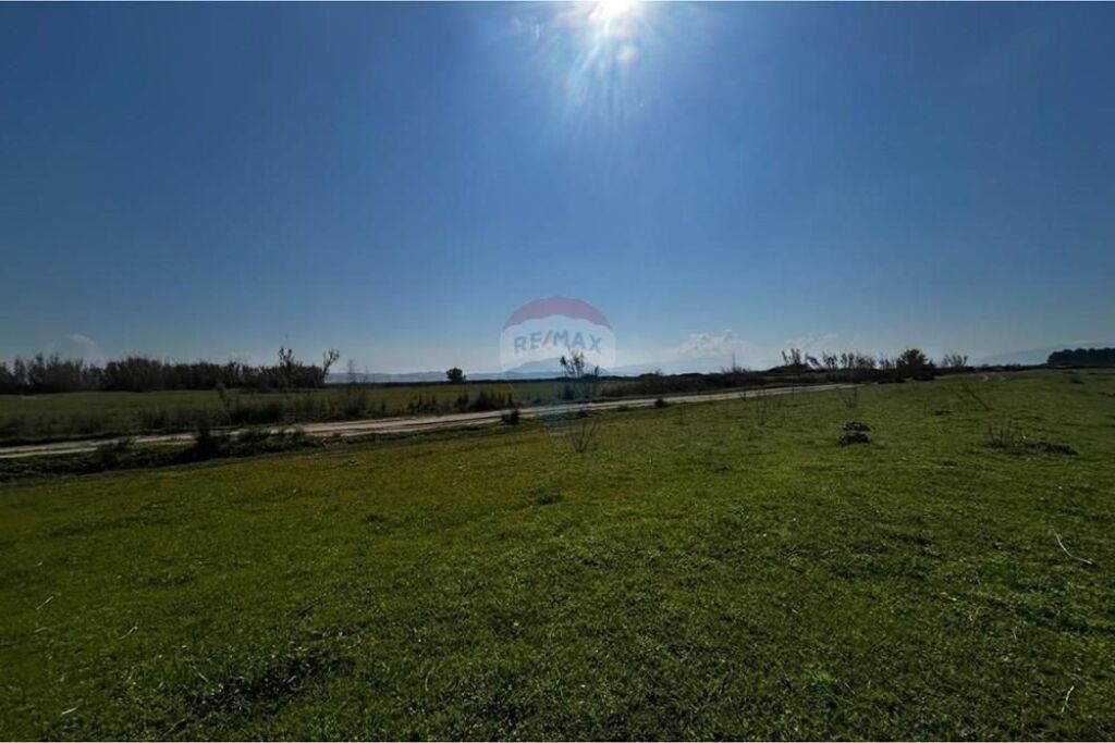 Tokë Bujqësore për Shitje – Akërni, Vlorë