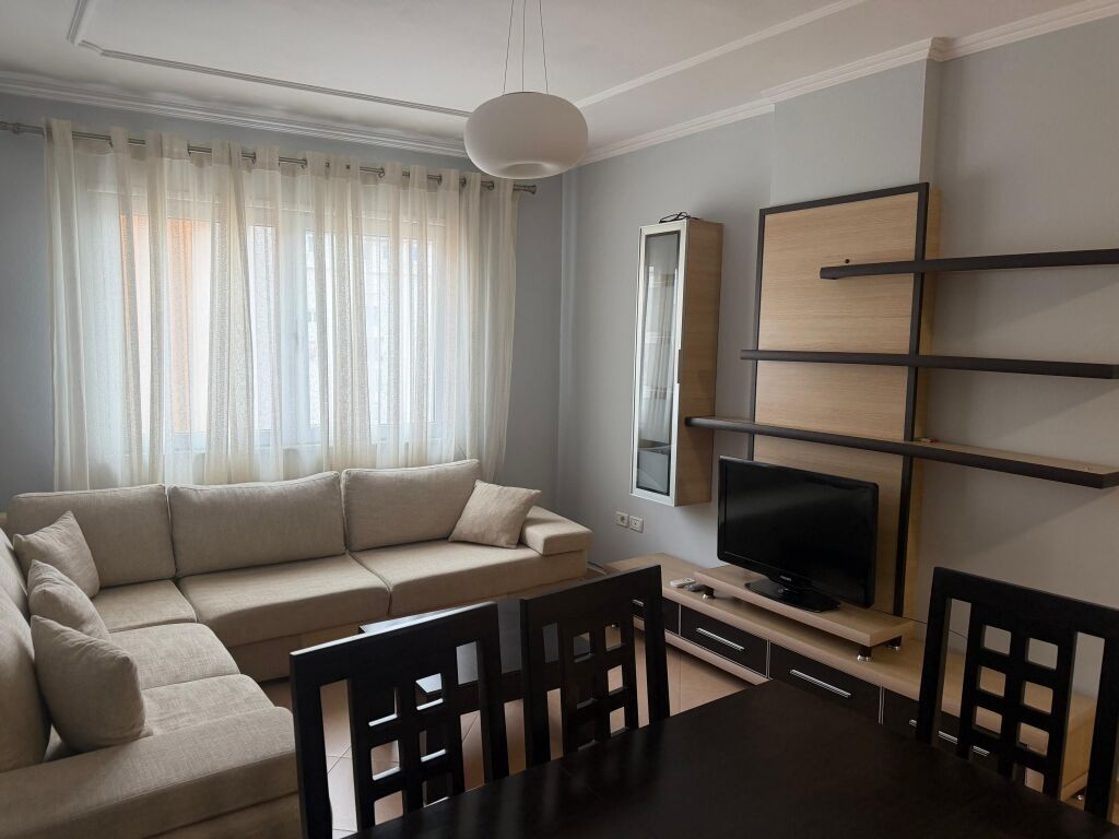 1+1, furnished, 5th floor elevator, mine peza, 500 thousand lek