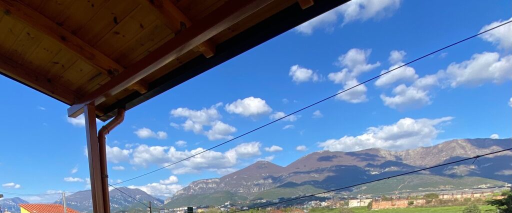 🏠 Jepet Hyrje Private 1+1 me Qera pranë Rezidencës Kaimi, Ali Dem, Tiranë