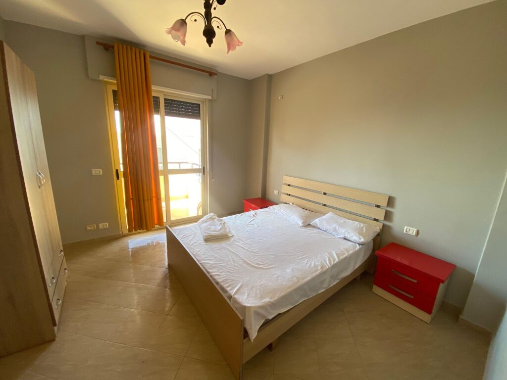Apartament 1+1 me pamje Deti, ne Iliria!