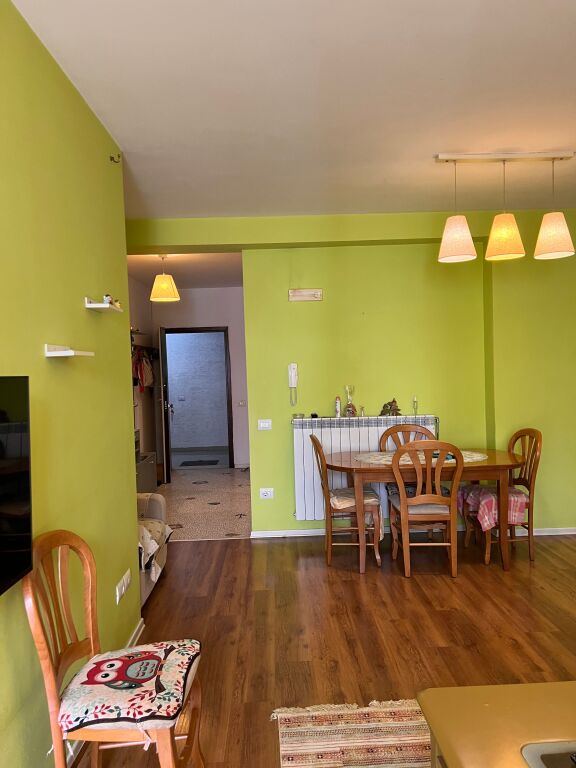 Jepet me qira 2+1+verande Don Bosko Perballe Kishes 650 mije leke i diskutushem