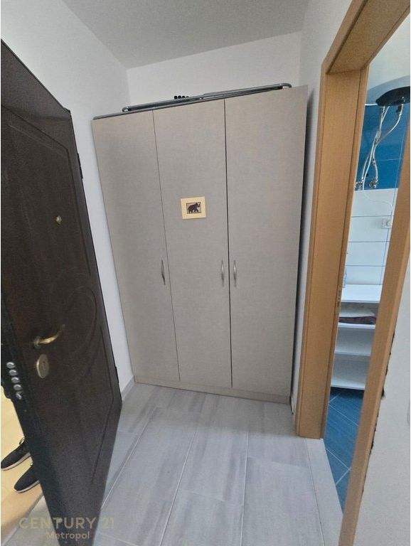 Studio Për Shitje në Lungomare, Vlorë ! 103,000 €