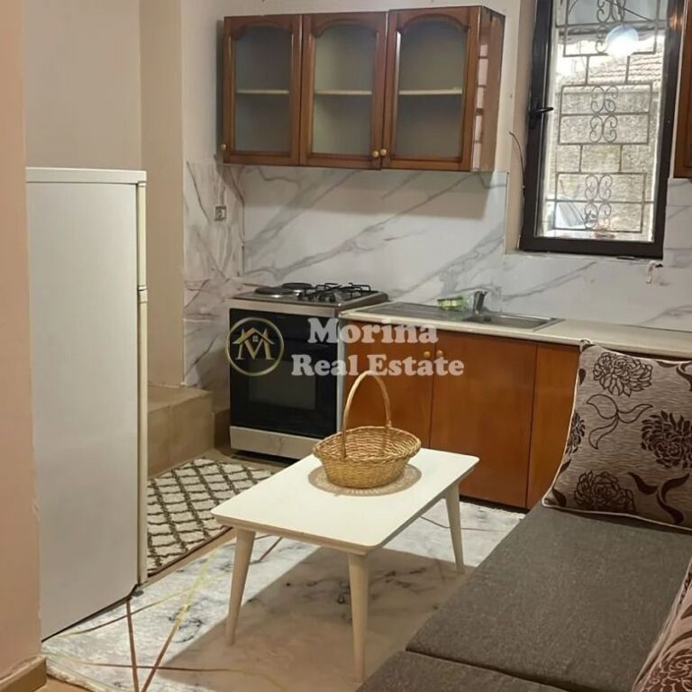 Affitto | Casa privata 1 + 1 | Via Xhanfize Keko | 300 €/mese