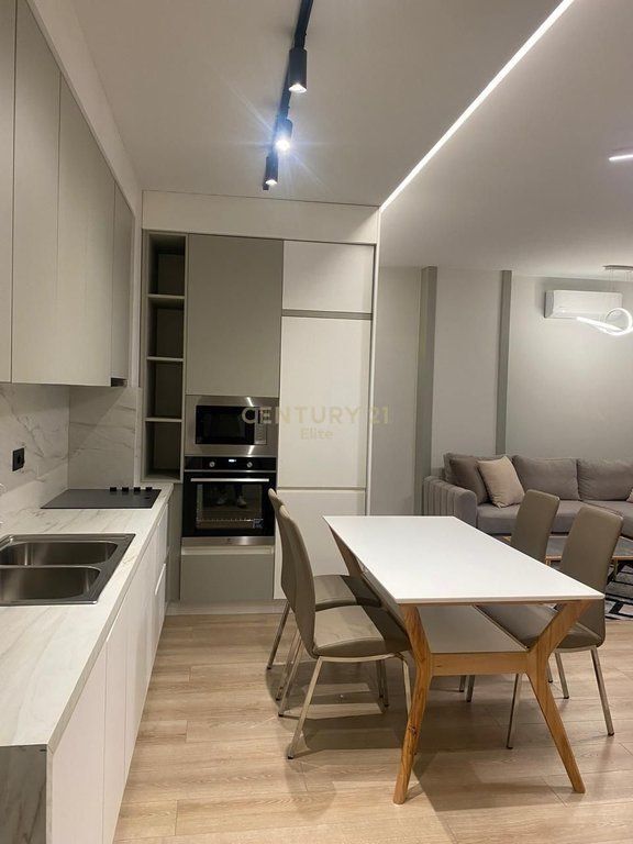 LUXURY APARTMENT 2+1+2 FOR RENT ON KOSOVAREVE STREET