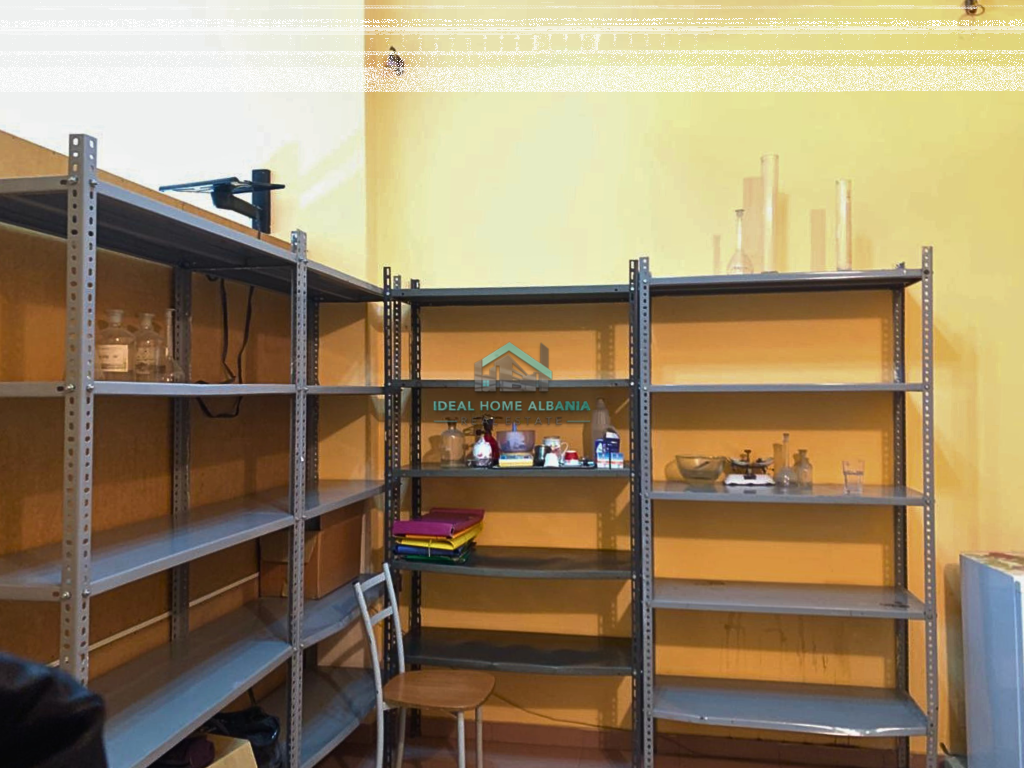 DYQAN ME QERA – RRUGA E RE, Vlora