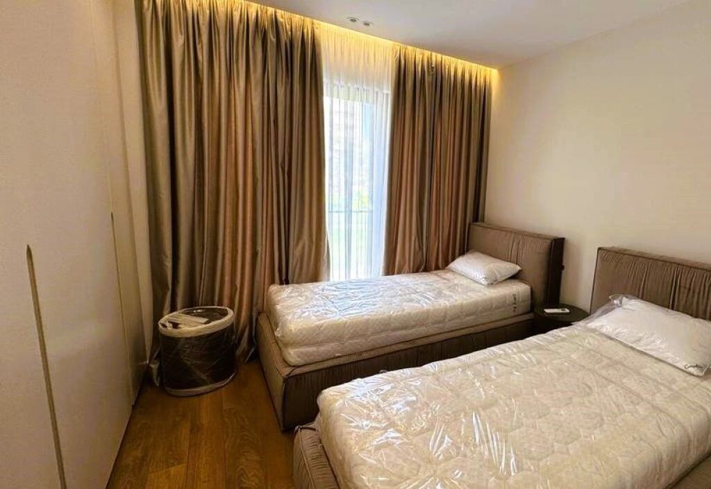 JEPET ME QIRA APARTAMENT 2+1+2 ME POST PARKIMI TEK KODRA E DIELLIT !