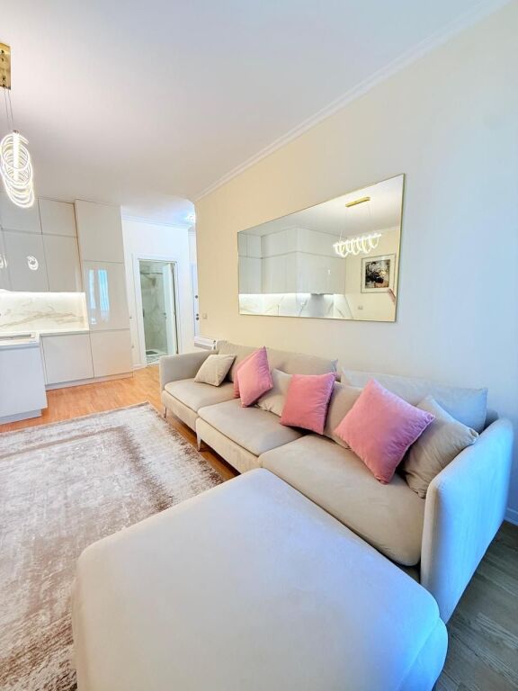 2+1 for Rent on Kosovarëve Street