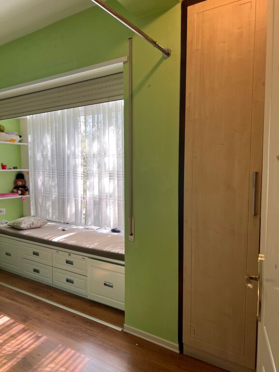 Jepet me qira 2+1+verande Don Bosko Perballe Kishes 650 mije leke i diskutushem