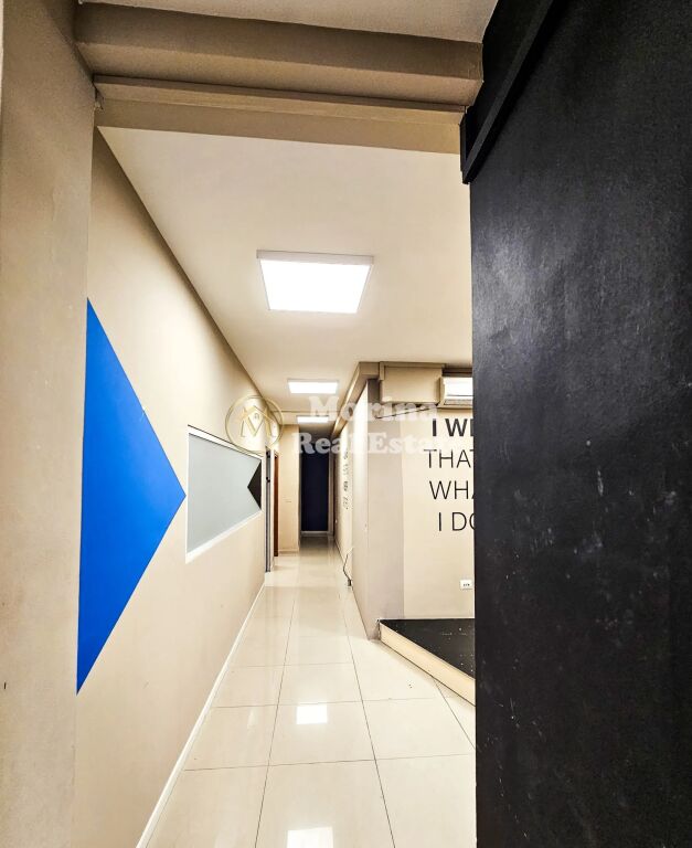 Qera | Ambjent Biznesi | Rruga e Dibrës | 3000 €/muaj