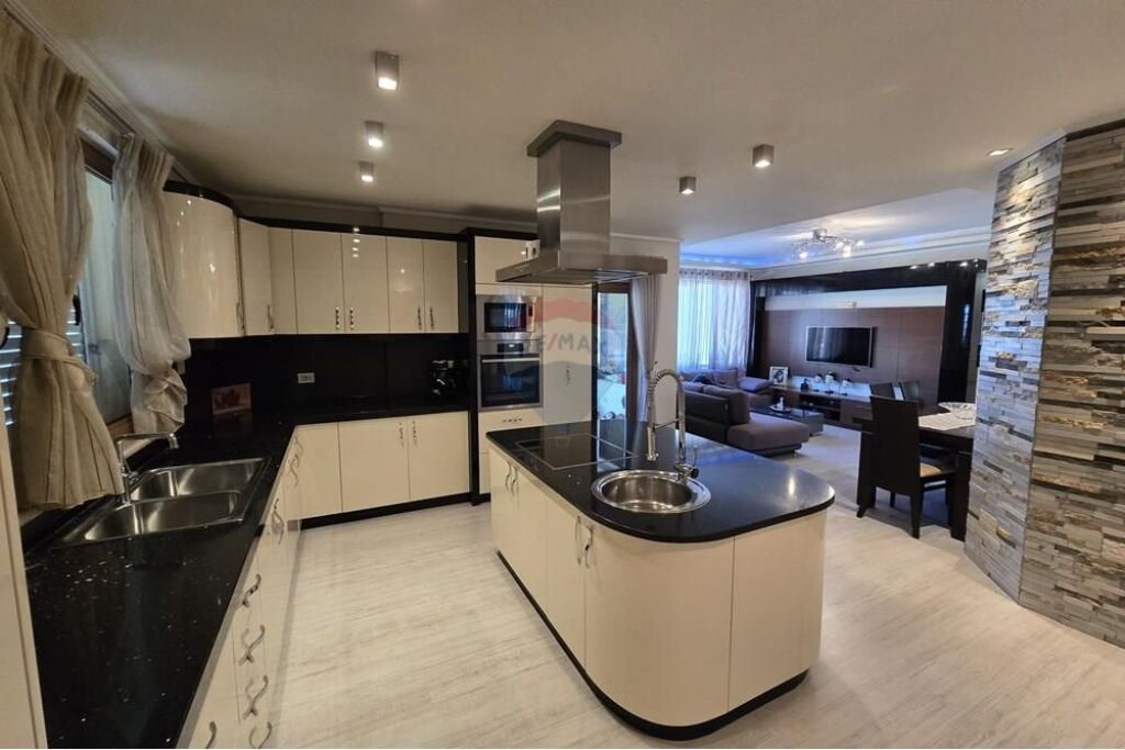 Apartament 3+1+2 ne shitje Astir