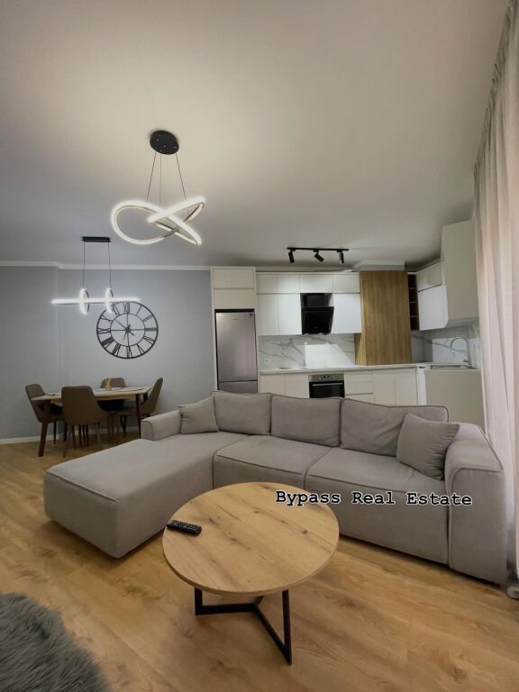 Kompleksi Delijorgji, Apartament me qira 750eu
