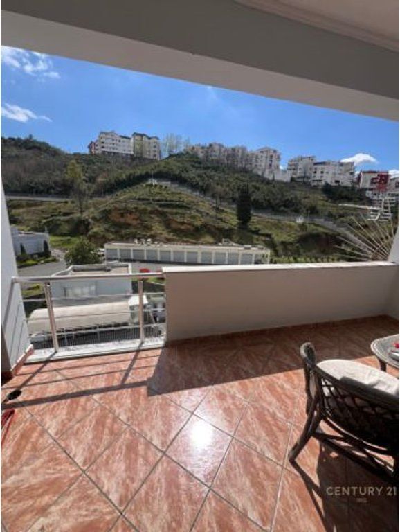 Fresk, Appartamento 2+1+Cucina separata! 350 € /Mese