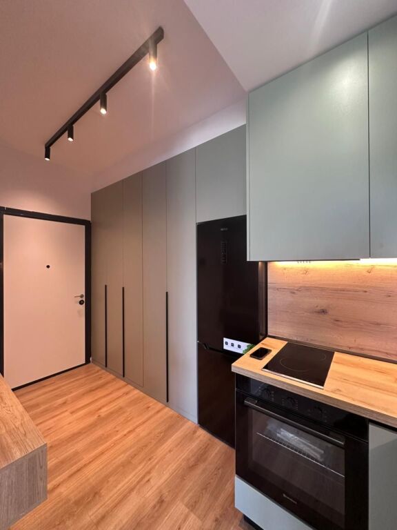 Studio apartment for rent at Golden Park