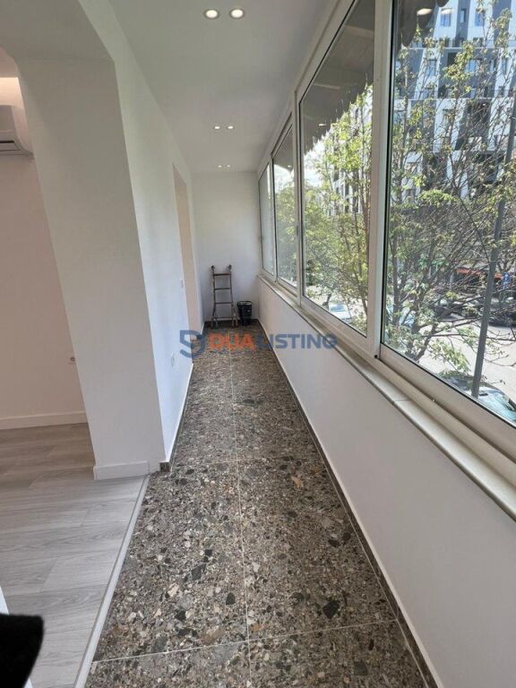 Business premises for rent on Barrikadave Street!