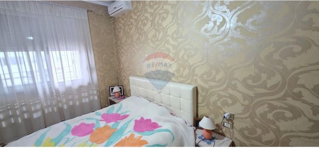 Shitet Apartament 3+1 në Astir