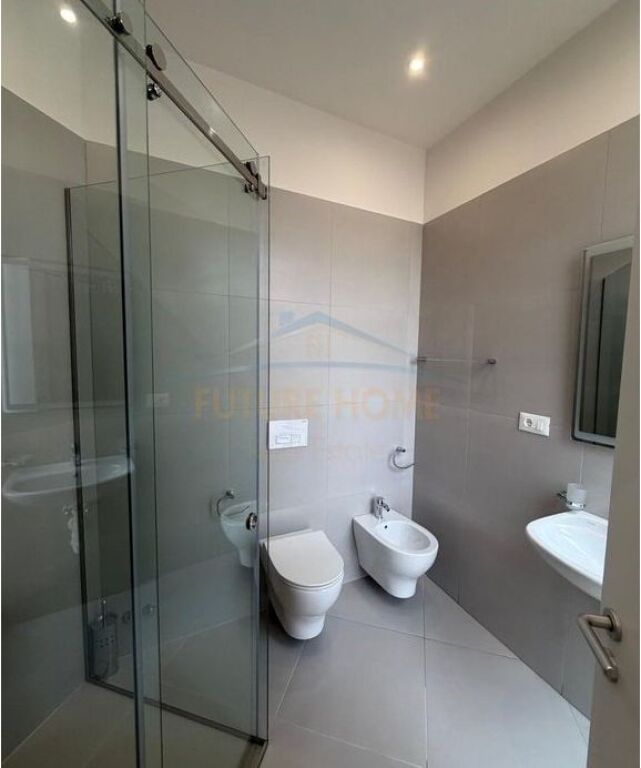 Qera, Vile 2-Kateshe, Green Valley , Liqeni i Thate , Tirane