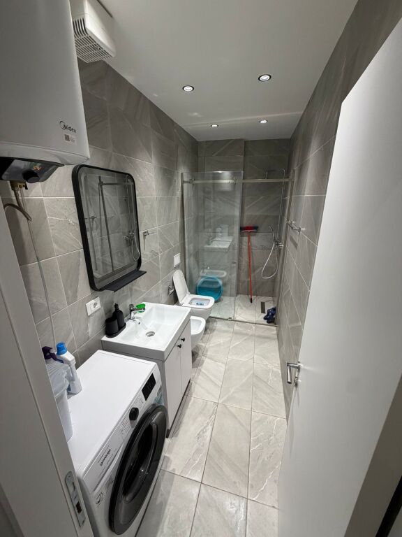 Jepet me qira 1+1+parkim MYSLYM SHYRI 850€