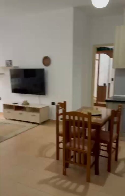 Apartament me qera 2+1 - 📍Yzberisht, perballe KMY