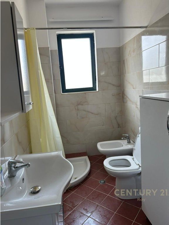 Apartment 1+1For Sale in Golem, Durrës - 70,000€ 70m2