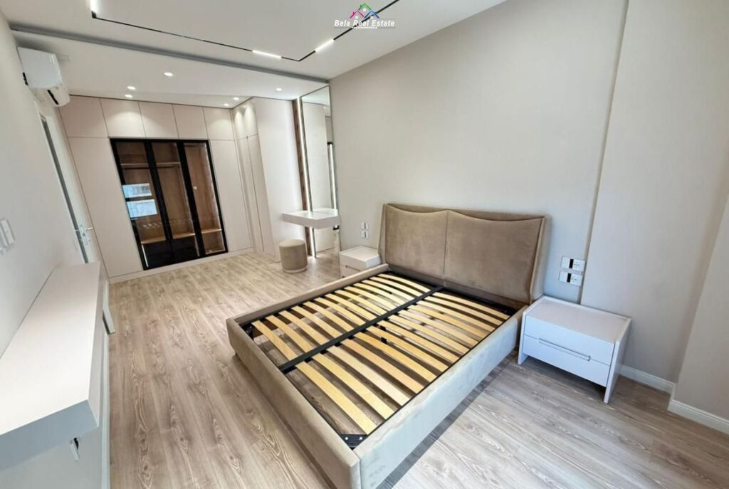 Appartamento In Affitto 2+1+ Posto Auto A Porcelan (ID B2201773) Tirana