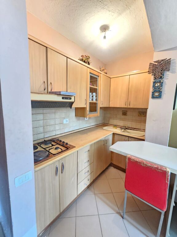 🏖️ SHITET GARSONIERE ME OBORR – SHKËMBI I KAVAJËS, DURRËS