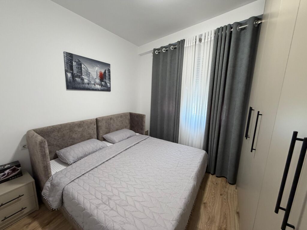 🏡 Jepet me qera apartament 1+1 📍 Rruga Dritan Hoxha