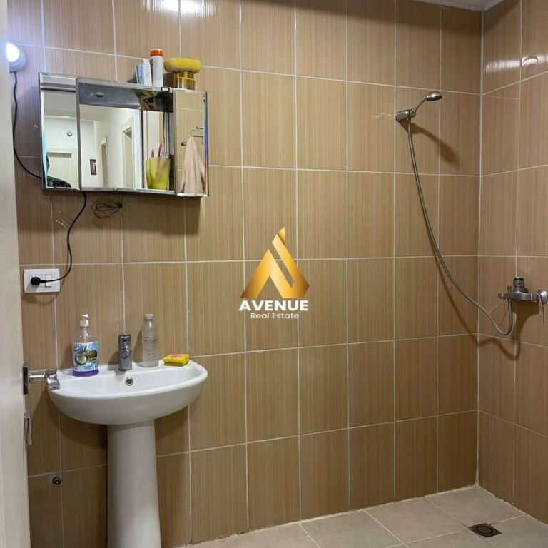 🏡 SHITET APARTAMENT 3+1+2 + DEPO – RRUGA 5 MAJI