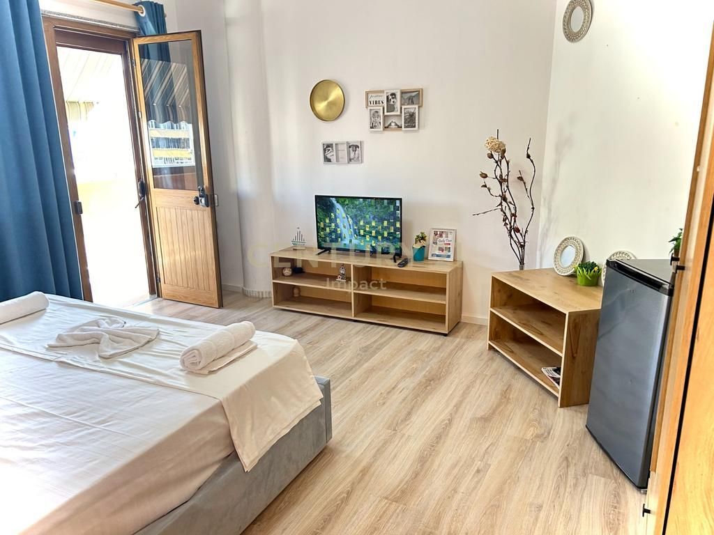 Hotel në Shitje në Myslym Shyri, Tiranë - 527.5m nga SHESHI SKENDERBEJ !  1100000 €