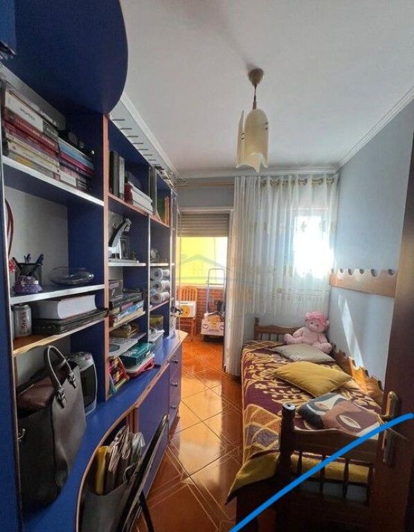 OKAZION, Shitet, Apartament 2+1, Komuna e Parisit, Tirane