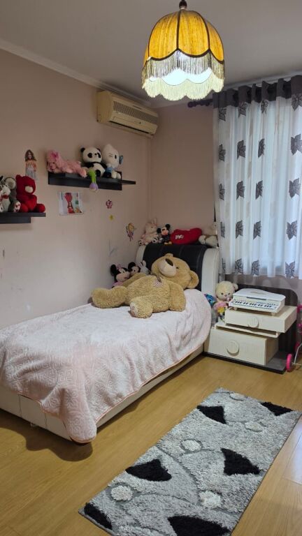 MISTO MAME_LUX_SHITET 2+1