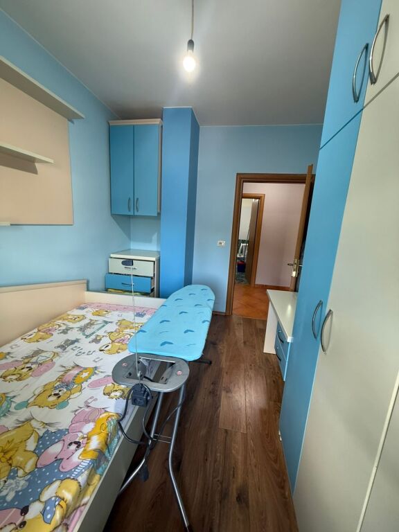 For rent 3+1+2 Fresku 50,000 leke