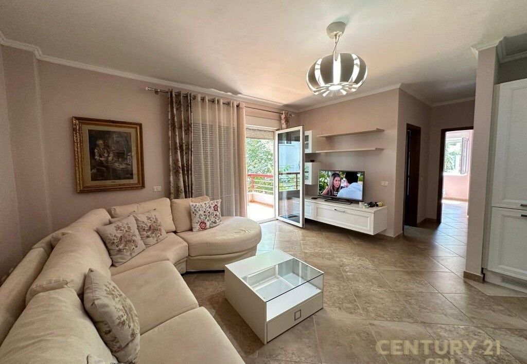 Japim Me Qira Apartament 2+1+2+ Post Parkimi Tek Liqeni I Thate