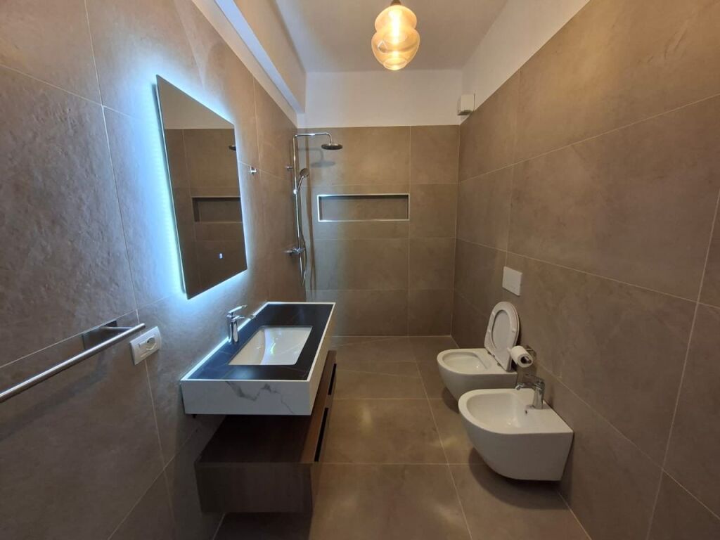 Super ap 1+1 ne xhamllik