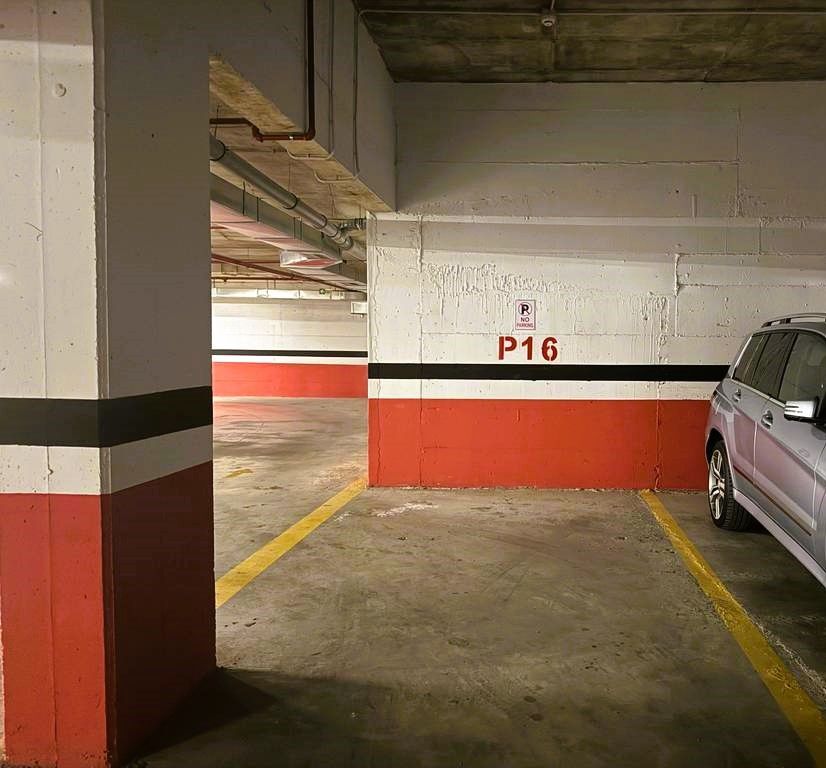 JEPET ME QIRA APARTAMENT 2+1+2 ME POST PARKIMI TEK KODRA E DIELLIT !