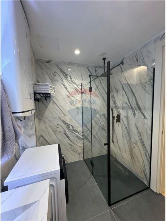 Apartment 2+1- For Sale - Pelivan Leskaj Street, Vlora