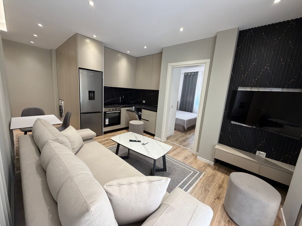 Qera super apartament 1+1 ,rruga Dritan Hoxha 55.000 leke