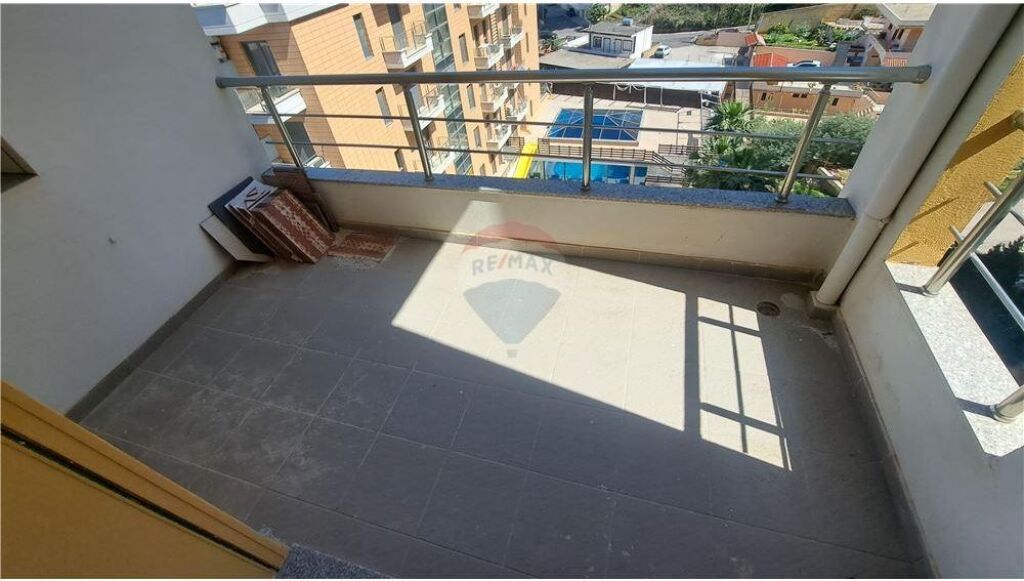 Apartament 1+1 në Shitje – Pranë Marina Bay, Vlorë