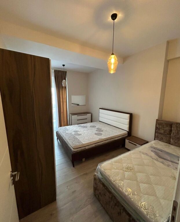 Apartament 1+1 me qira tek Xhamlliku