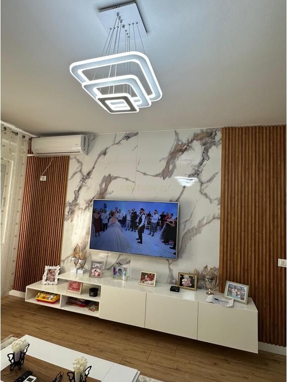 Shesim Apartament 2+1 tek Kompleksi Tom Doshi , Shkoze