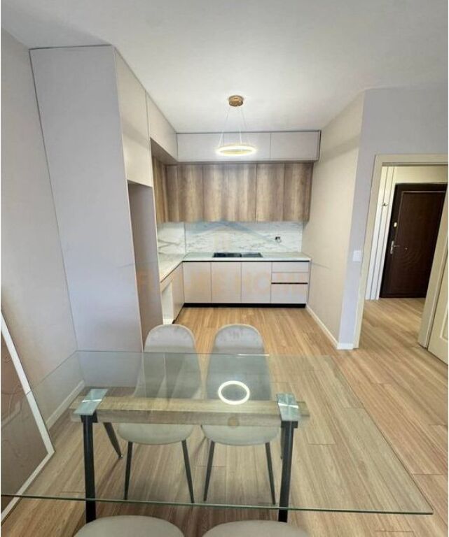 For sale, Apartment 1+1, Unaza e Re