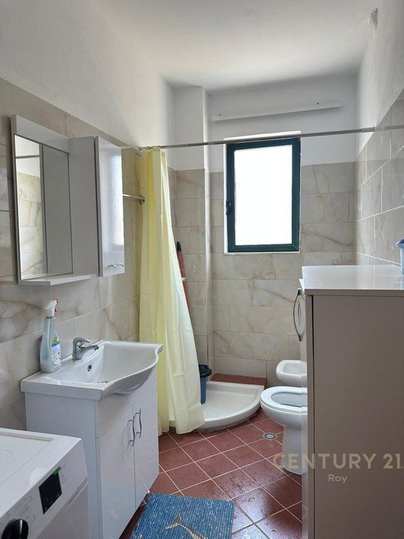 Apartment 1+1For Sale in Golem, Durrës - 70,000€ 70m2