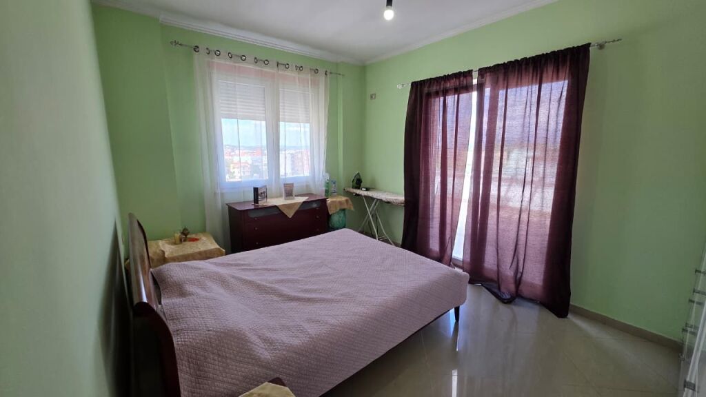 Affittasi appartamento 2+1, Koder e Diellit