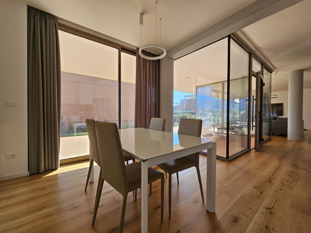 Vile Luksoze per qira / TEG