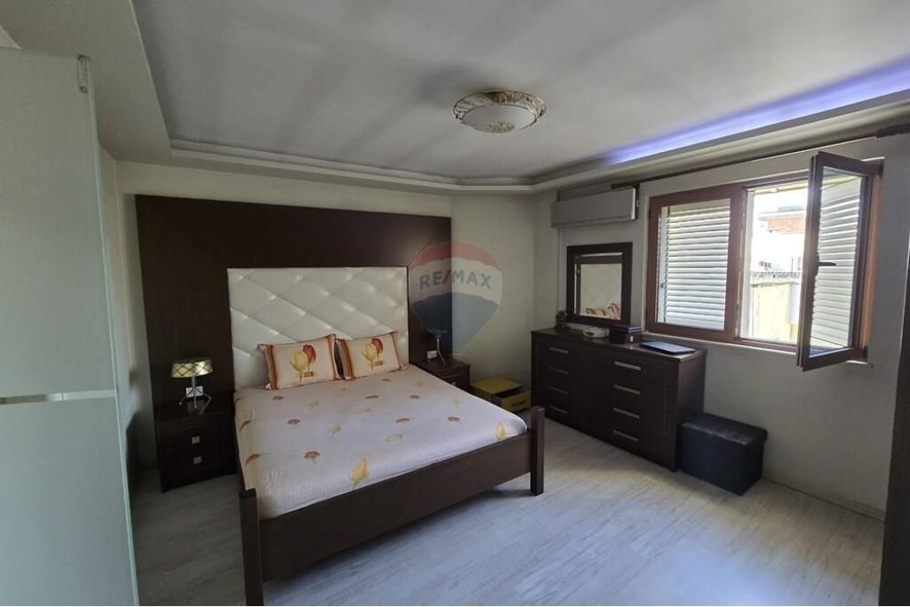 Apartament 3+1+2 ne shitje Astir