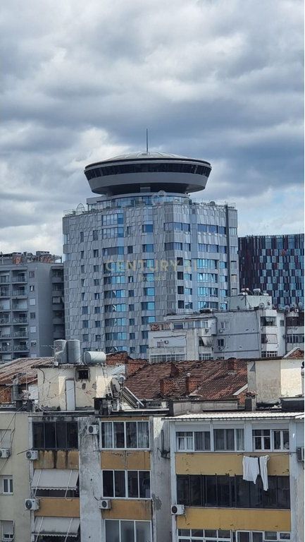 Hotel në Shitje në Myslym Shyri, Tiranë - 527.5m nga SHESHI SKENDERBEJ !  1100000 €