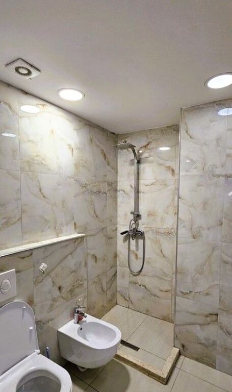 Apartament 1+1 për Qira – “9 Katëshet”, Tiranë!