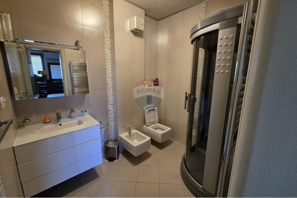 Apartament 3+1+2 ne shitje Astir