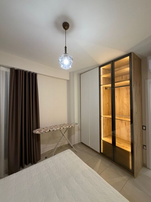 Jepet me qira 1+1+parkim MYSLYM SHYRI 850€