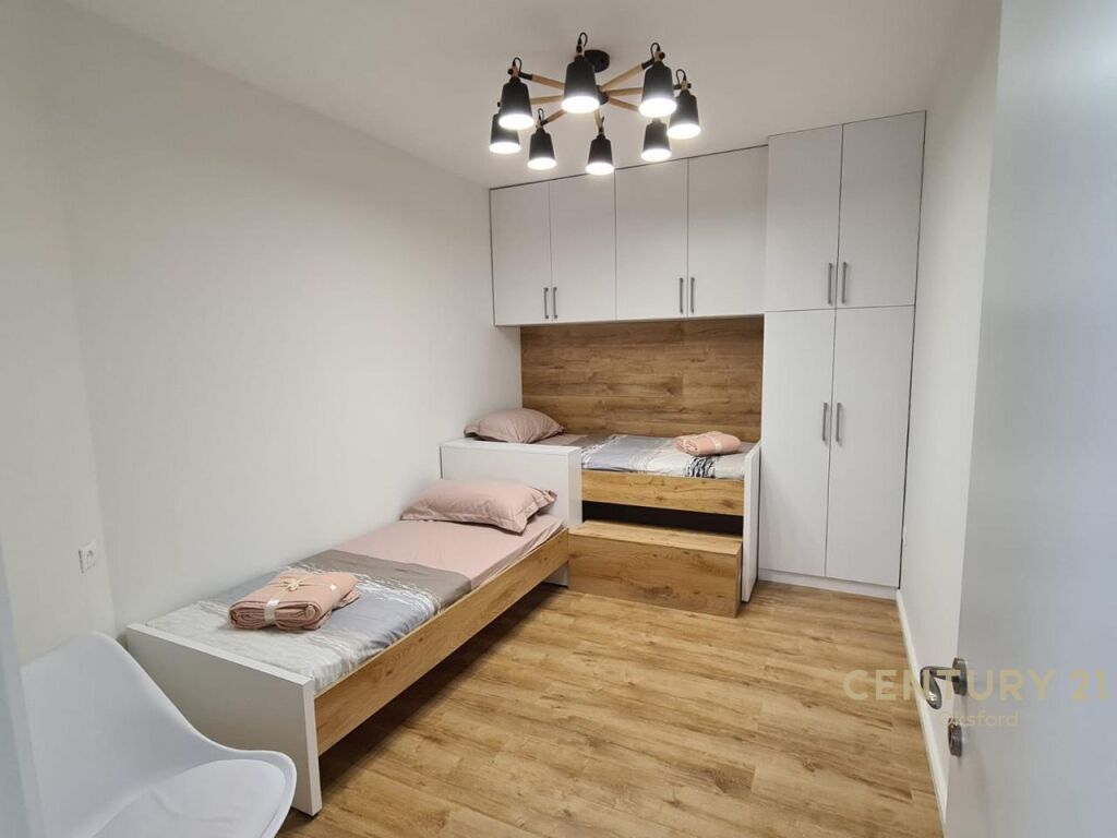 Super apartment 3+1+2 for rent near the presidency  