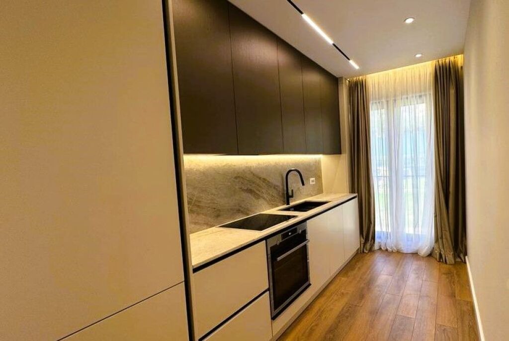 JEPET ME QIRA APARTAMENT 2+1+2 ME POST PARKIMI TEK KODRA E DIELLIT !